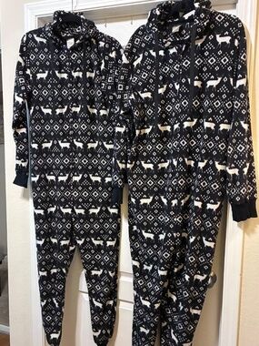 Falls Creek Sleepwear Black Hooded Onesie W/White Reindeer & Geometric Pattern